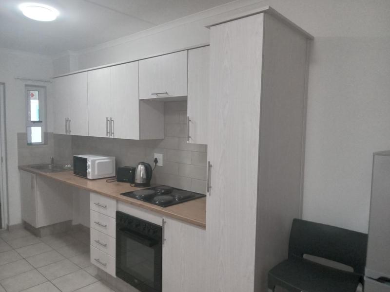 To Let 4 Bedroom Property for Rent in Stellendale Western Cape